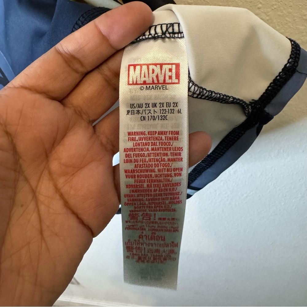 Her Universe Marvel Avengers Tank Mesh Razor back Womens 2X - Picture 4 of 7